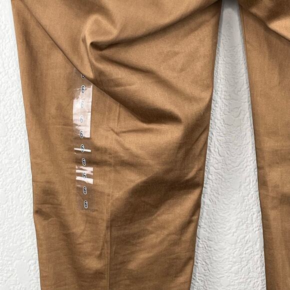 H & M Brown Slim Mid Rise Capri Chino Pants NWOT Size 6 - Picture 10 of 12
